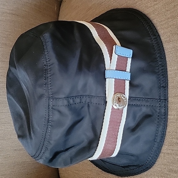 CoachMen's Black Bucket Hat with Brown Stripe - Picture 1 of 7
